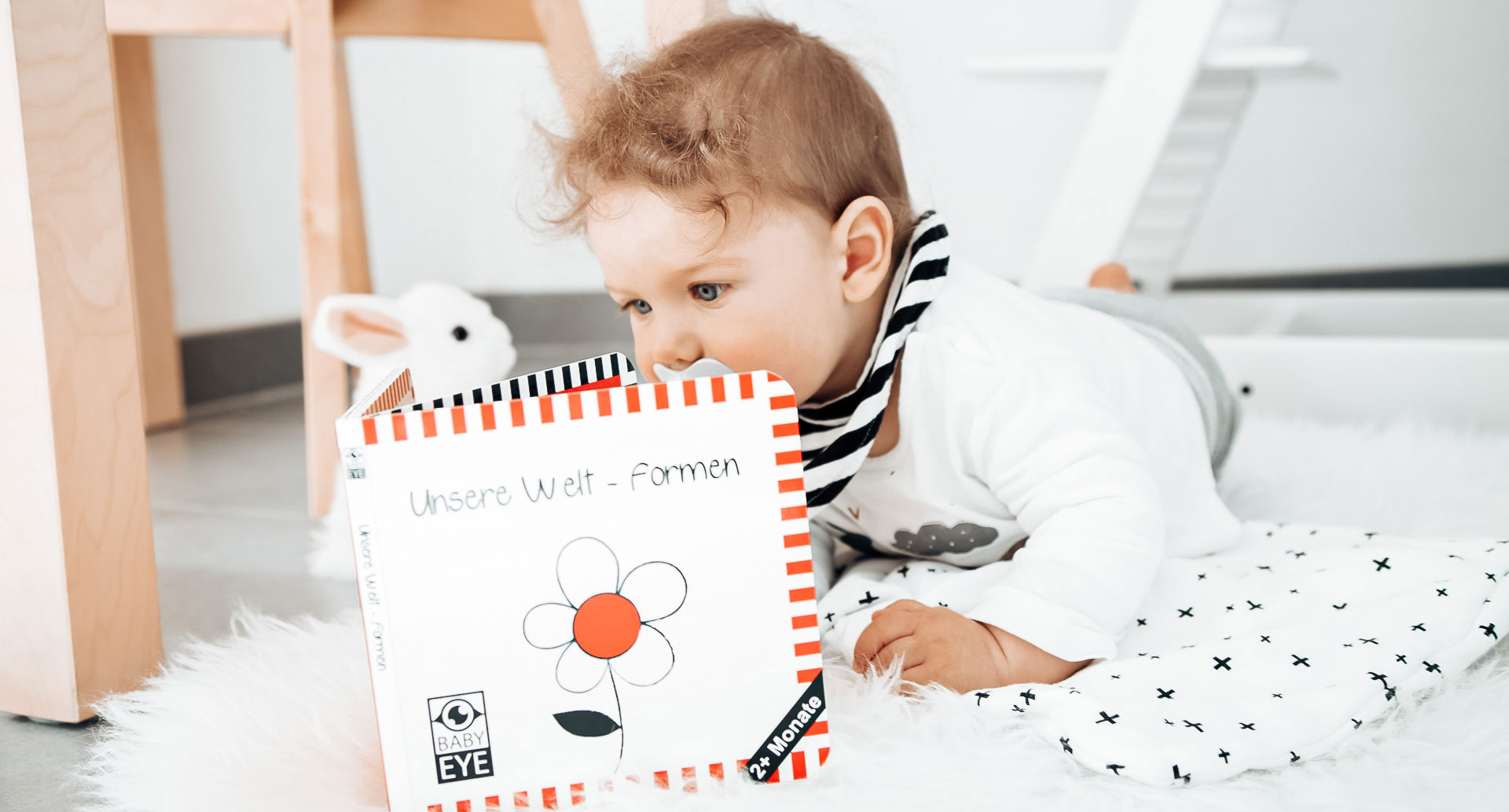 Folding Educational Activity Cloth Book Suitable for Boys Girls Toddler KaPing My Frist Black and White High Contrast Soft Book for Baby Infant Tummy Time Cloth Book Crib Toys 